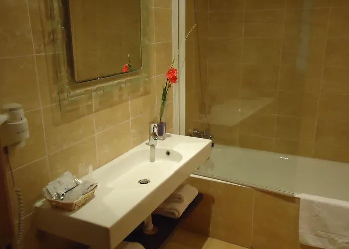 Santa Ana Hotel Arrasate/Mondragon